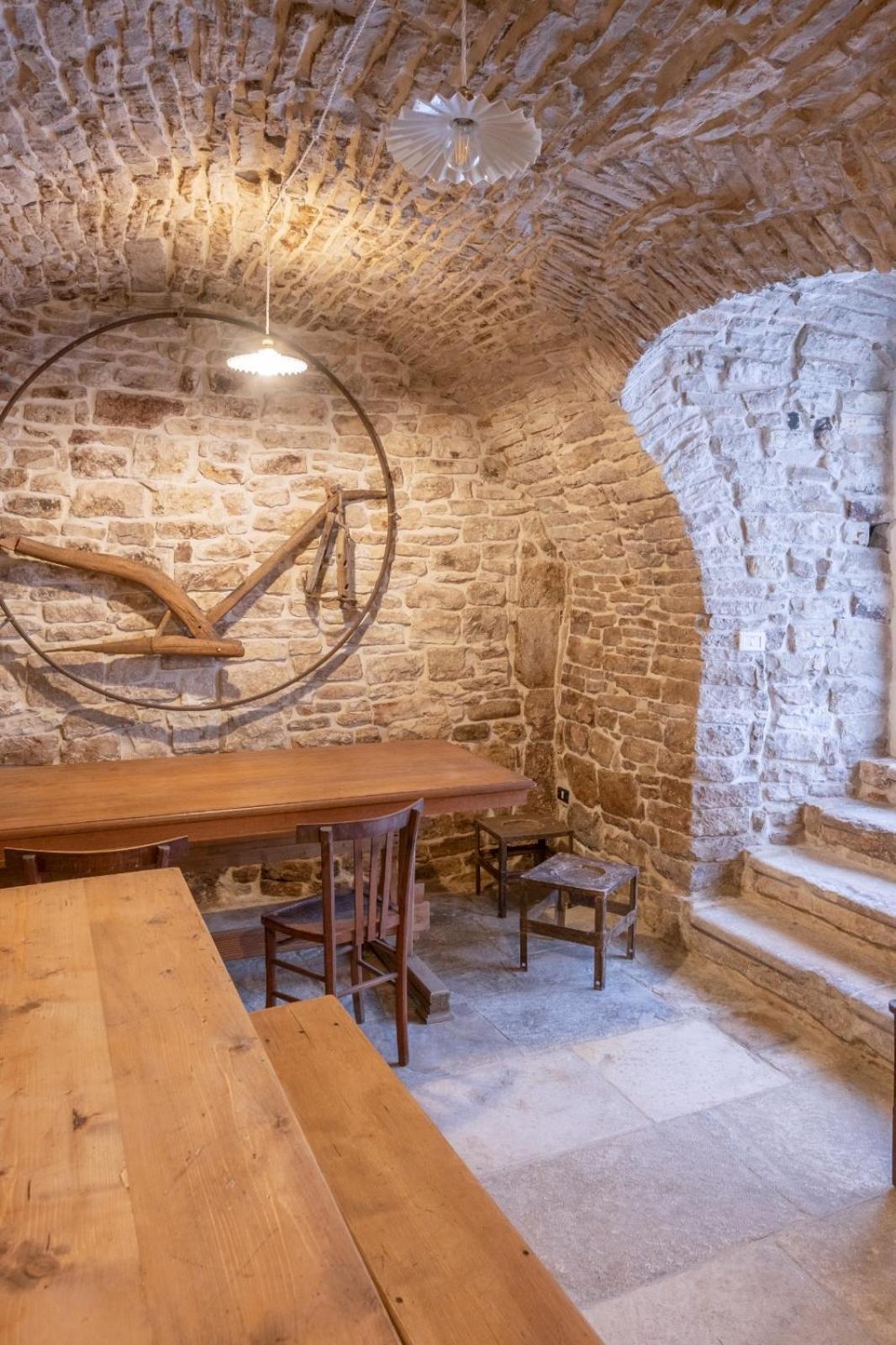 Palazzo Rizzi Dimora Dei Templari Hotel Bitetto Exterior foto
